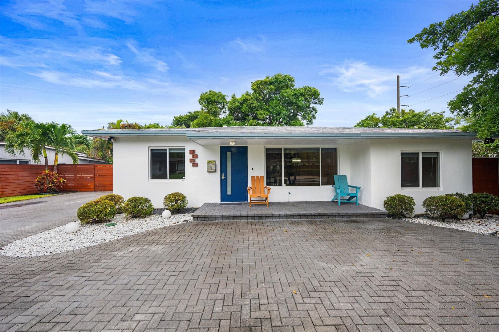 FORT LAUDERDALE House: 1137 NE 1ST AVE
