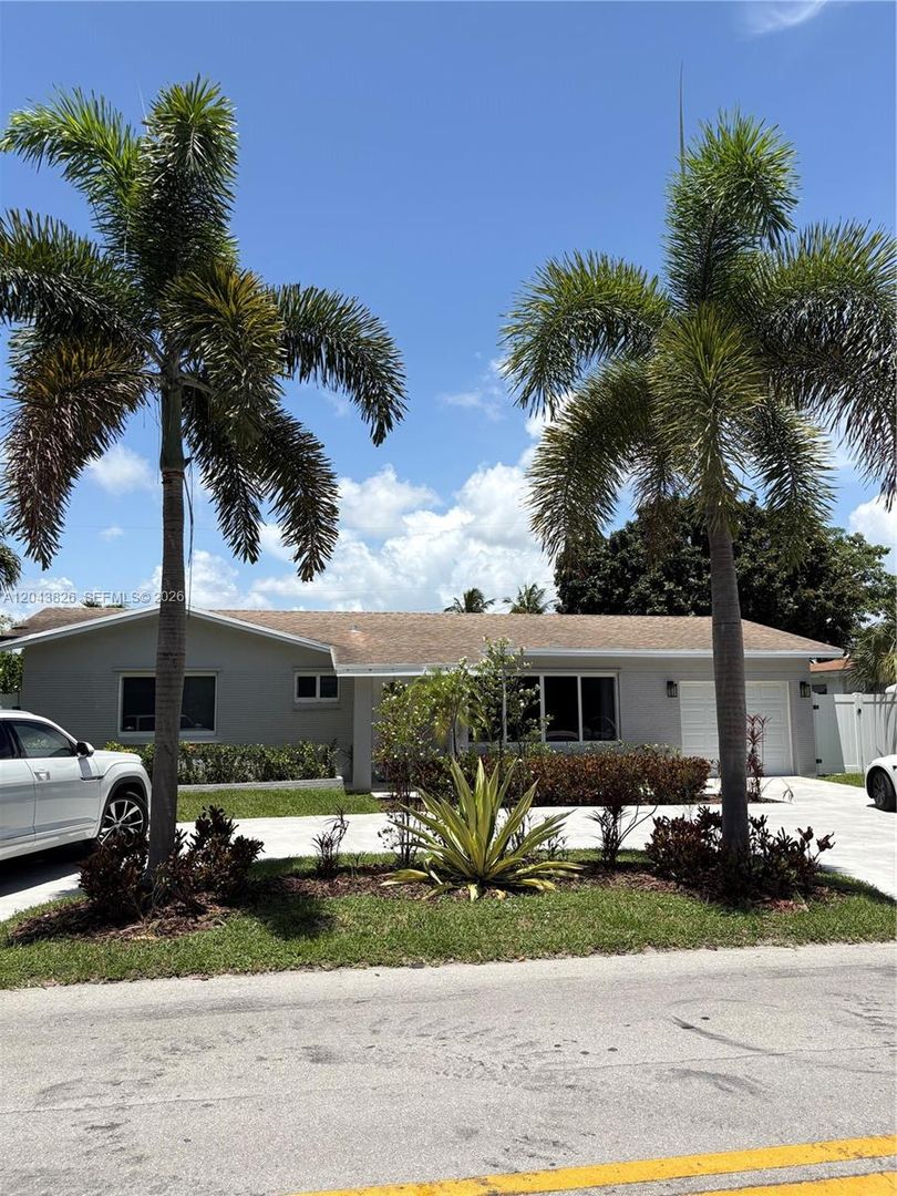OAKLAND PARK House: 3397 NE 20TH AVE #3397