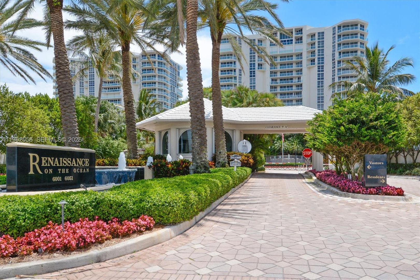 HOLLYWOOD House: 6051 N OCEAN DR #APT 602