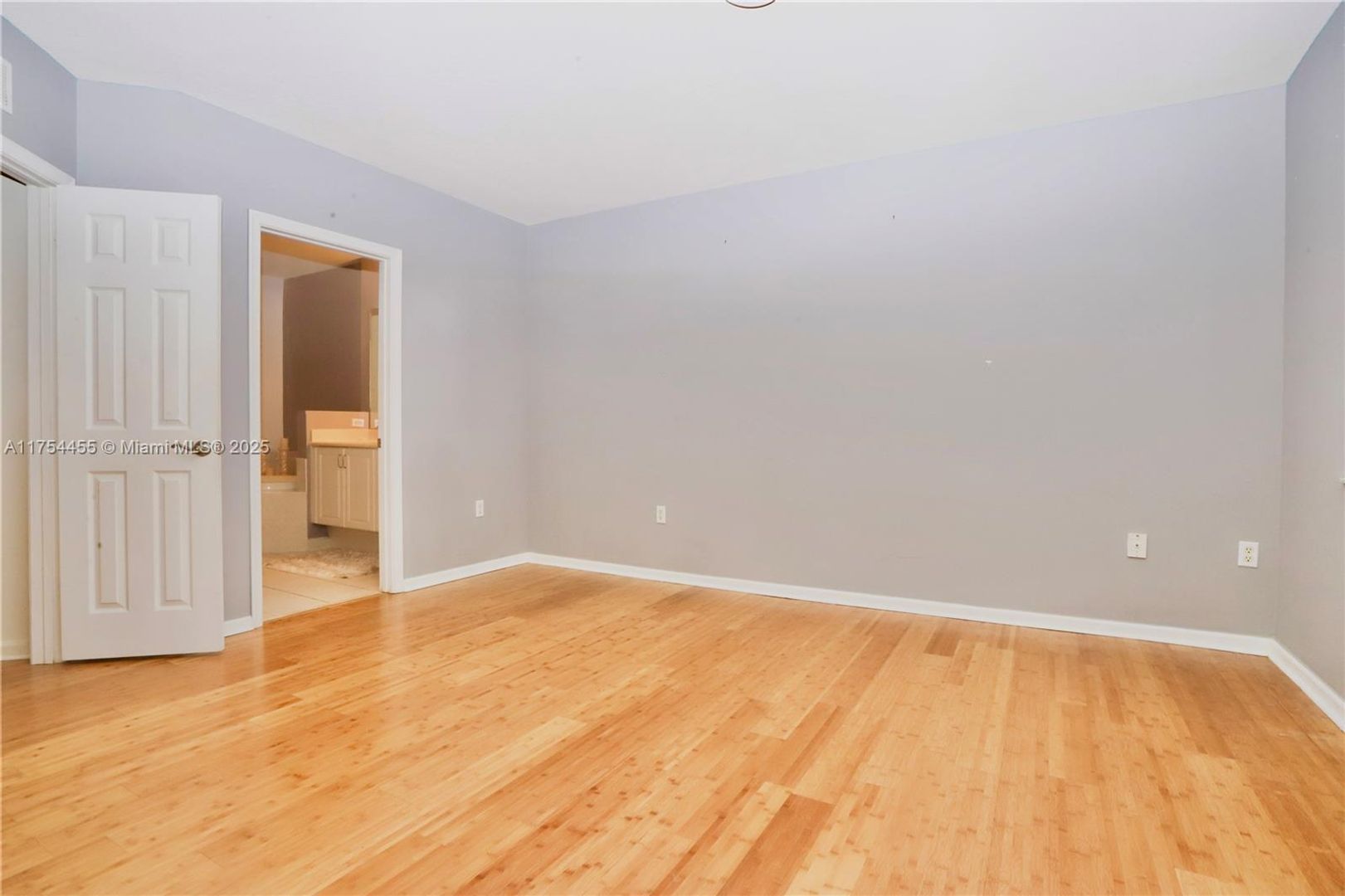 FORT LAUDERDALE House: 1033 NE 17TH WAY UNIT #404