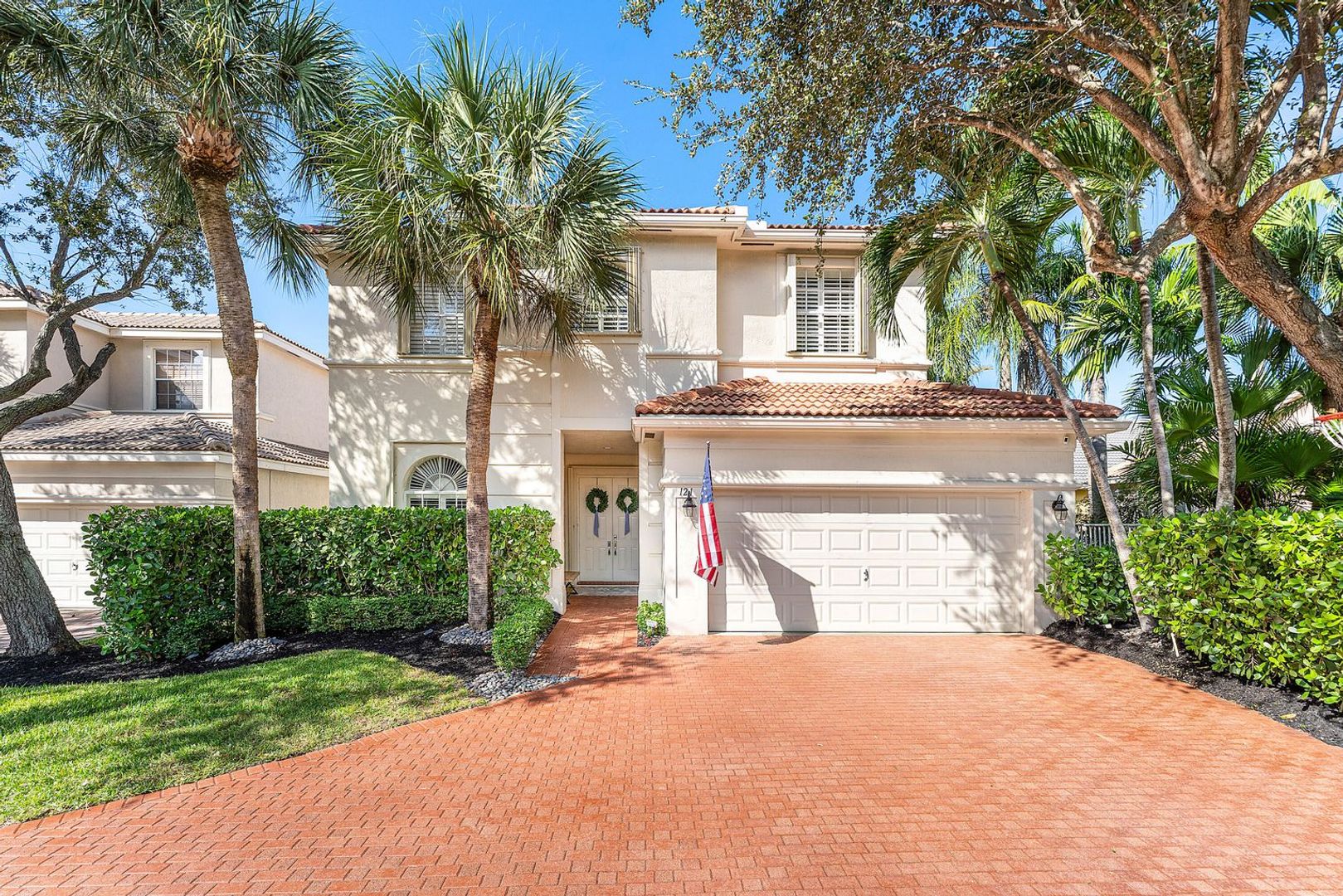 Lake Worth House: 121 Palm Circle