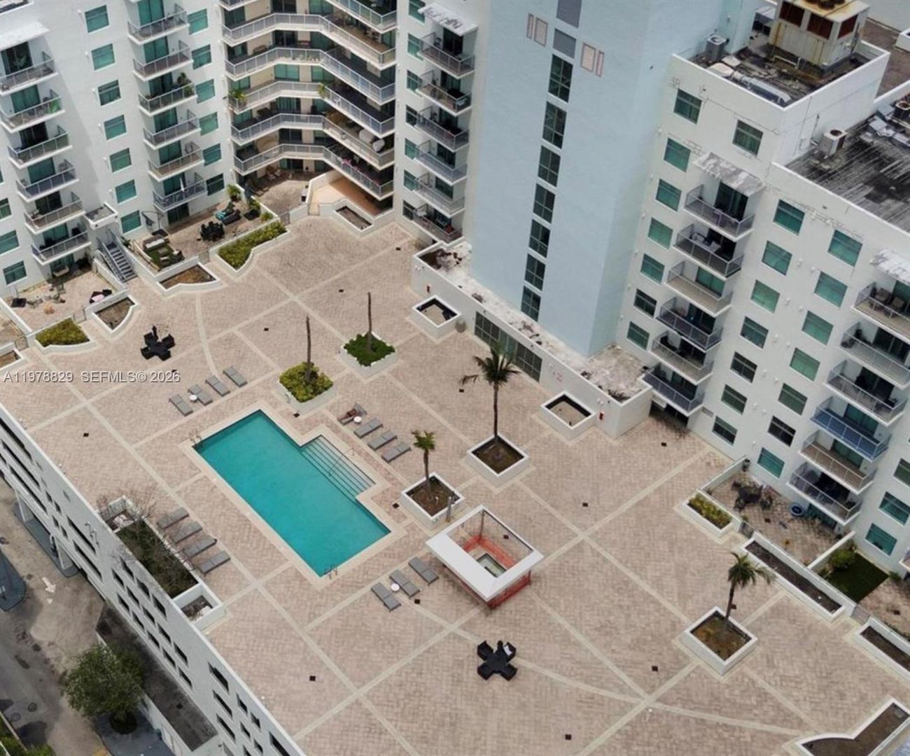 HOLLYWOOD House: 140 S DIXIE HWY #719