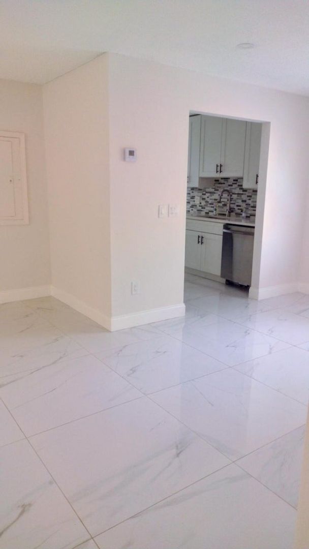BOCA RATON House: 22682 SW 65TH CIR #22682