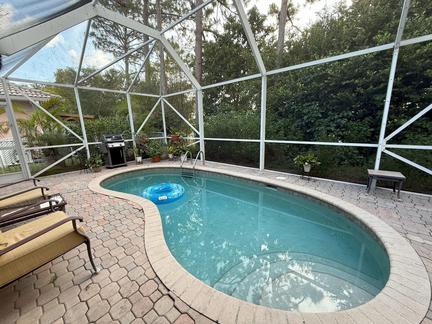 DELRAY BEACH House: 328 W CORAL TRACE CIR #328