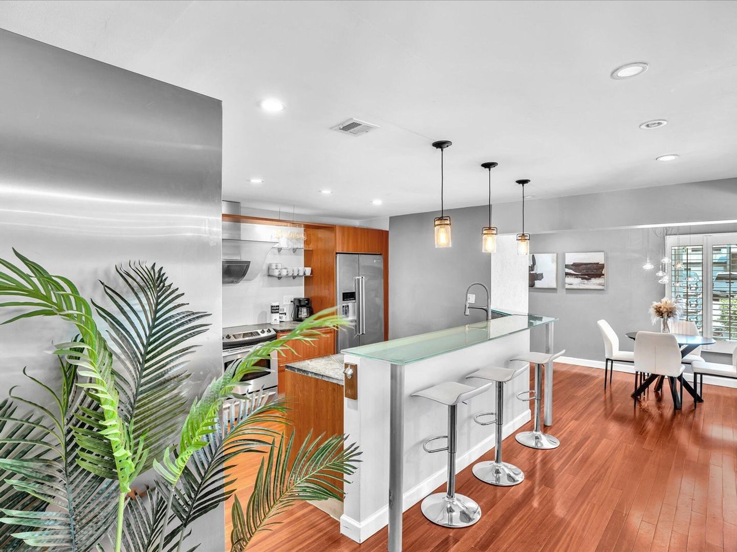 FORT LAUDERDALE House: 1786 NE 21ST ST