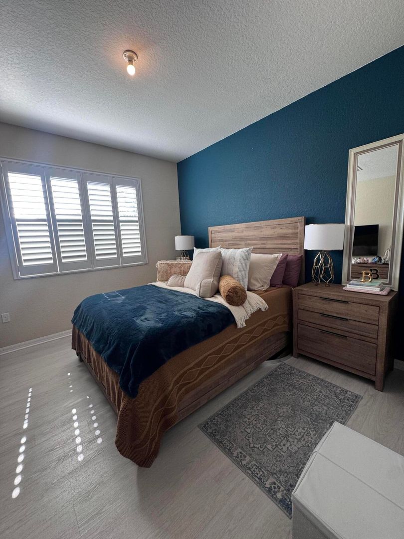 BOYNTON BEACH House: 169 MONTEREY BAY DR