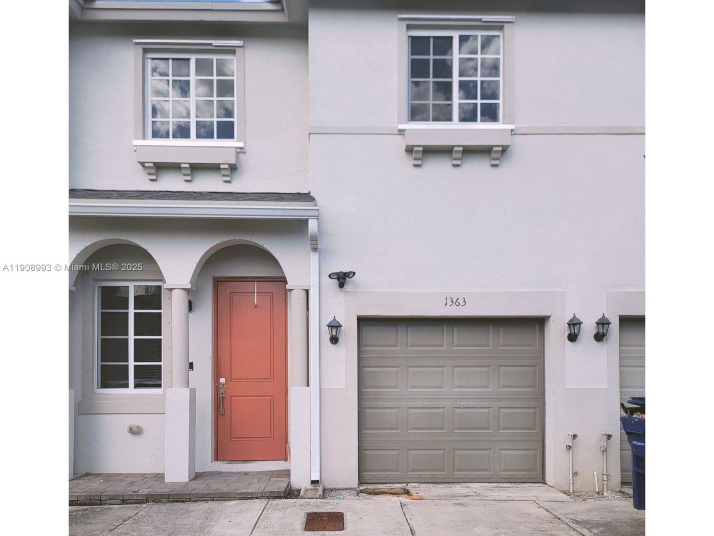 MIAMI GARDENS House: 1363 NW 208TH TER