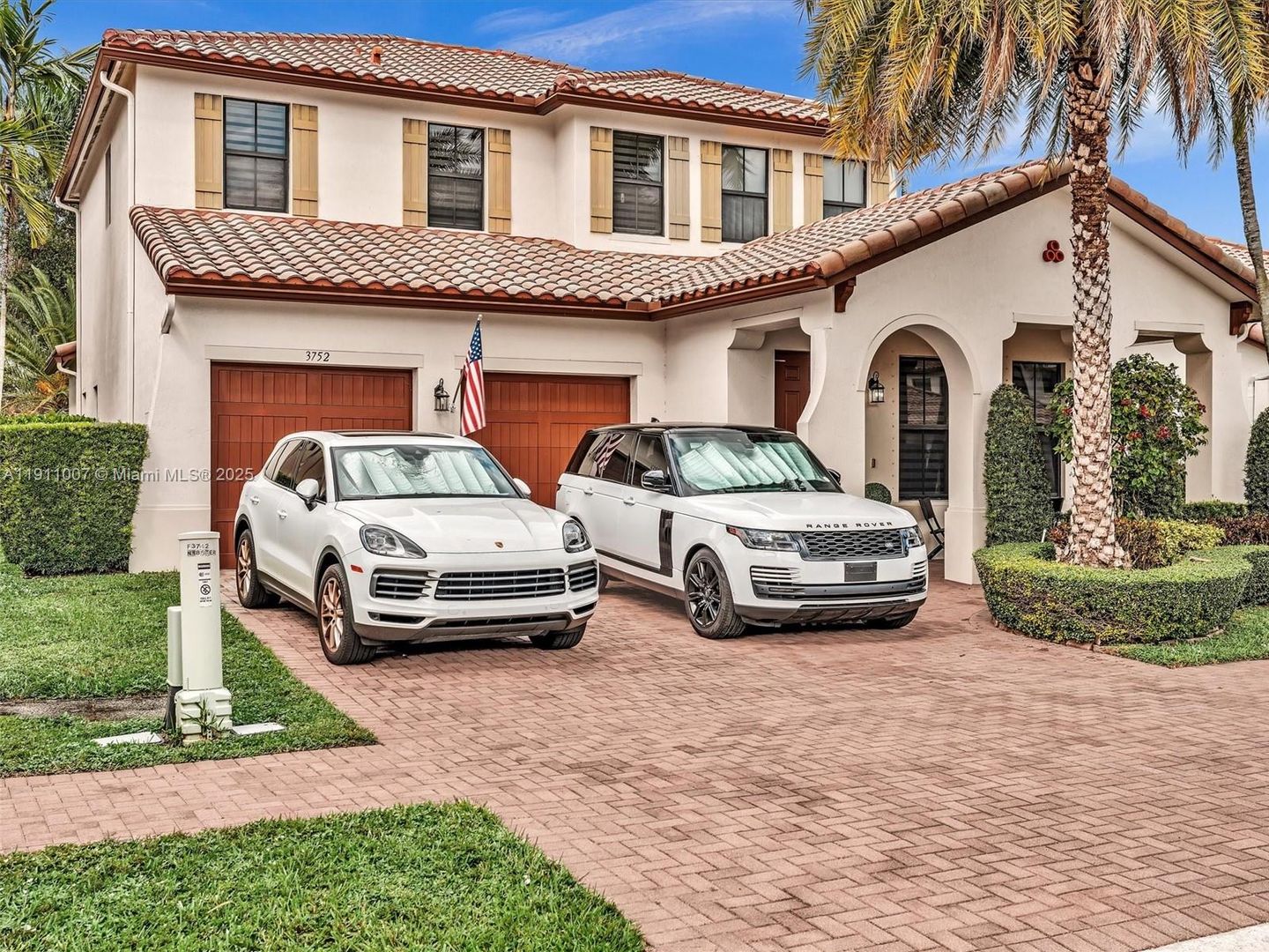 COOPER CITY House: 3752 NW 85TH TER