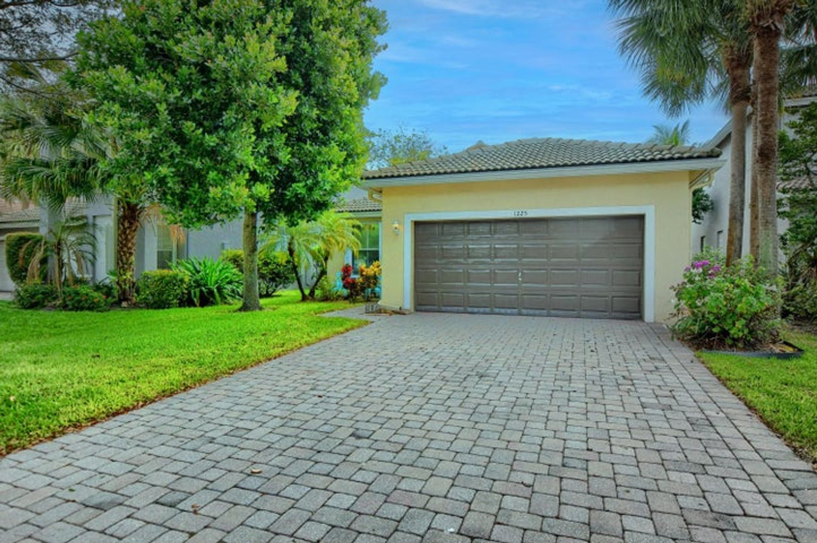 Delray Beach House: 1225 E Magnolia Circle