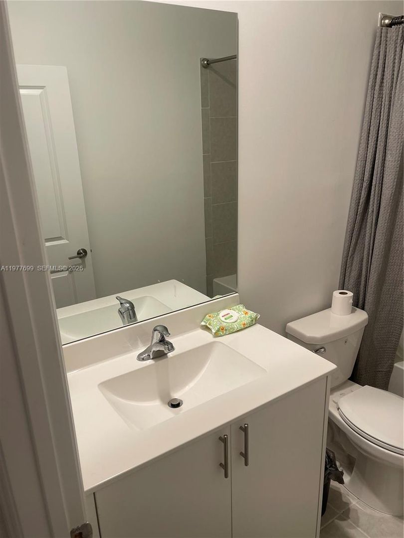 MIAMI GARDENS House: 20344 NW 6TH PL