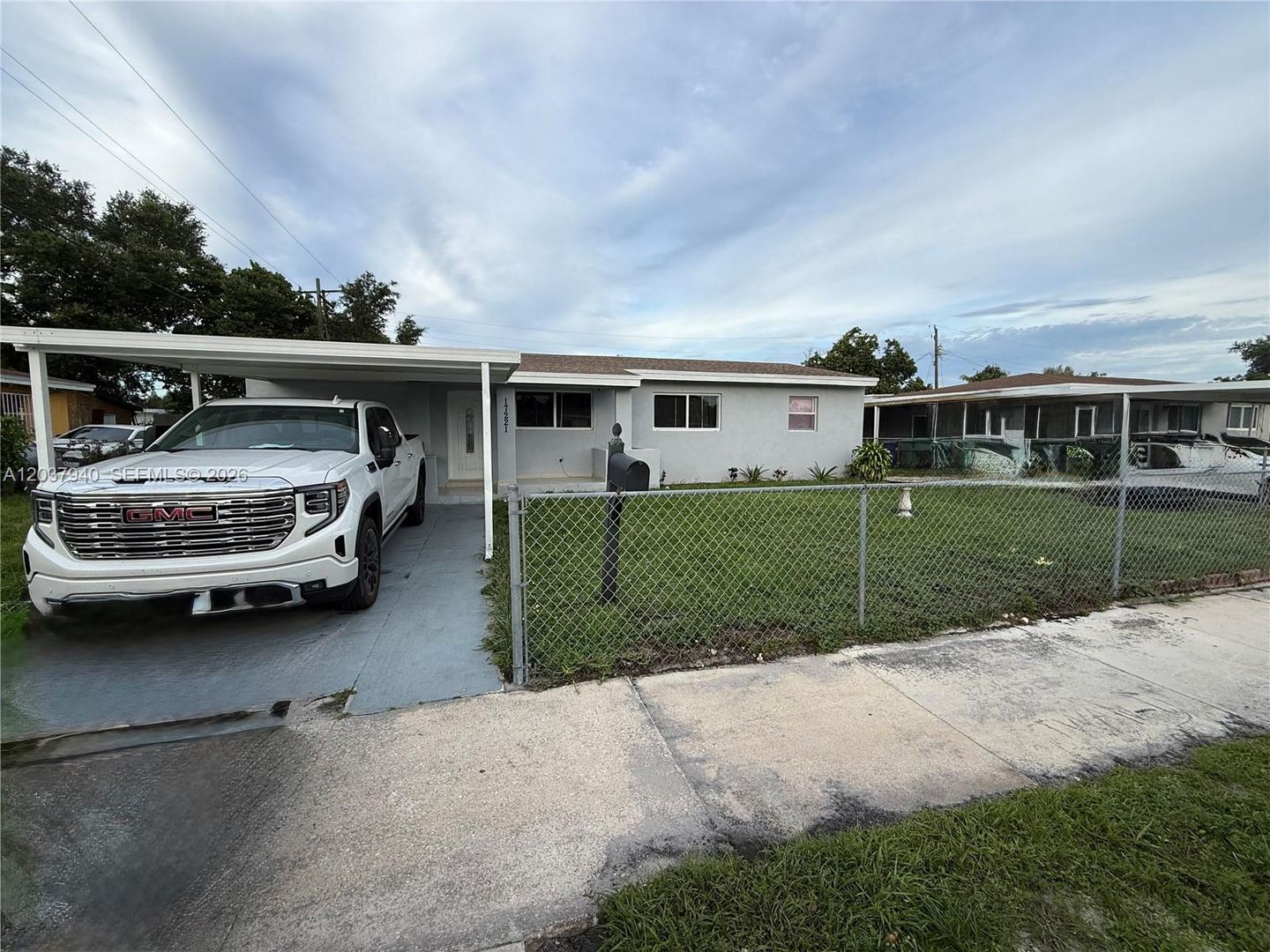 MIAMI GARDENS House: 17221 NW 32ND AVE