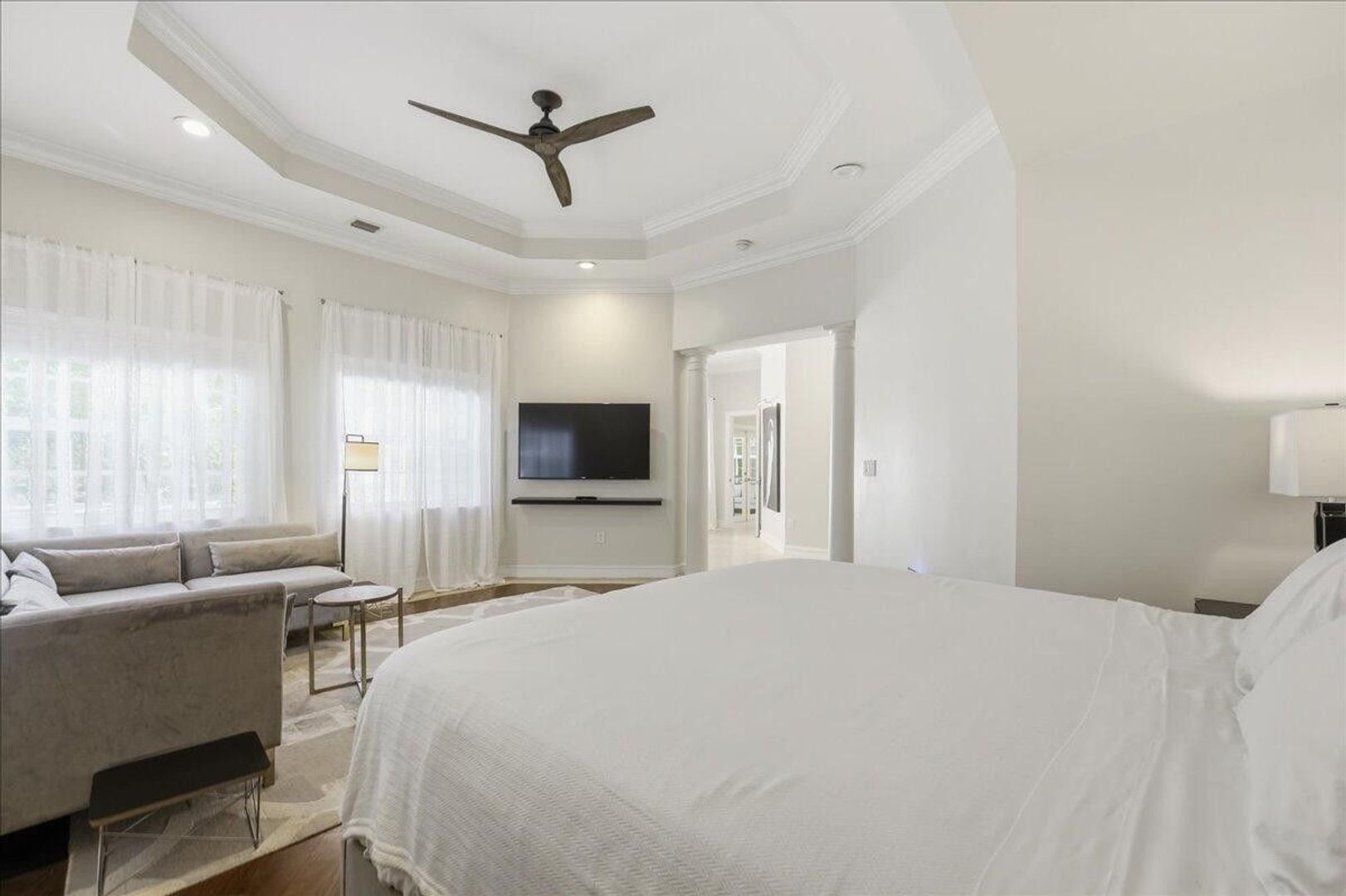 FORT LAUDERDALE House: 459 NE 15TH AVE