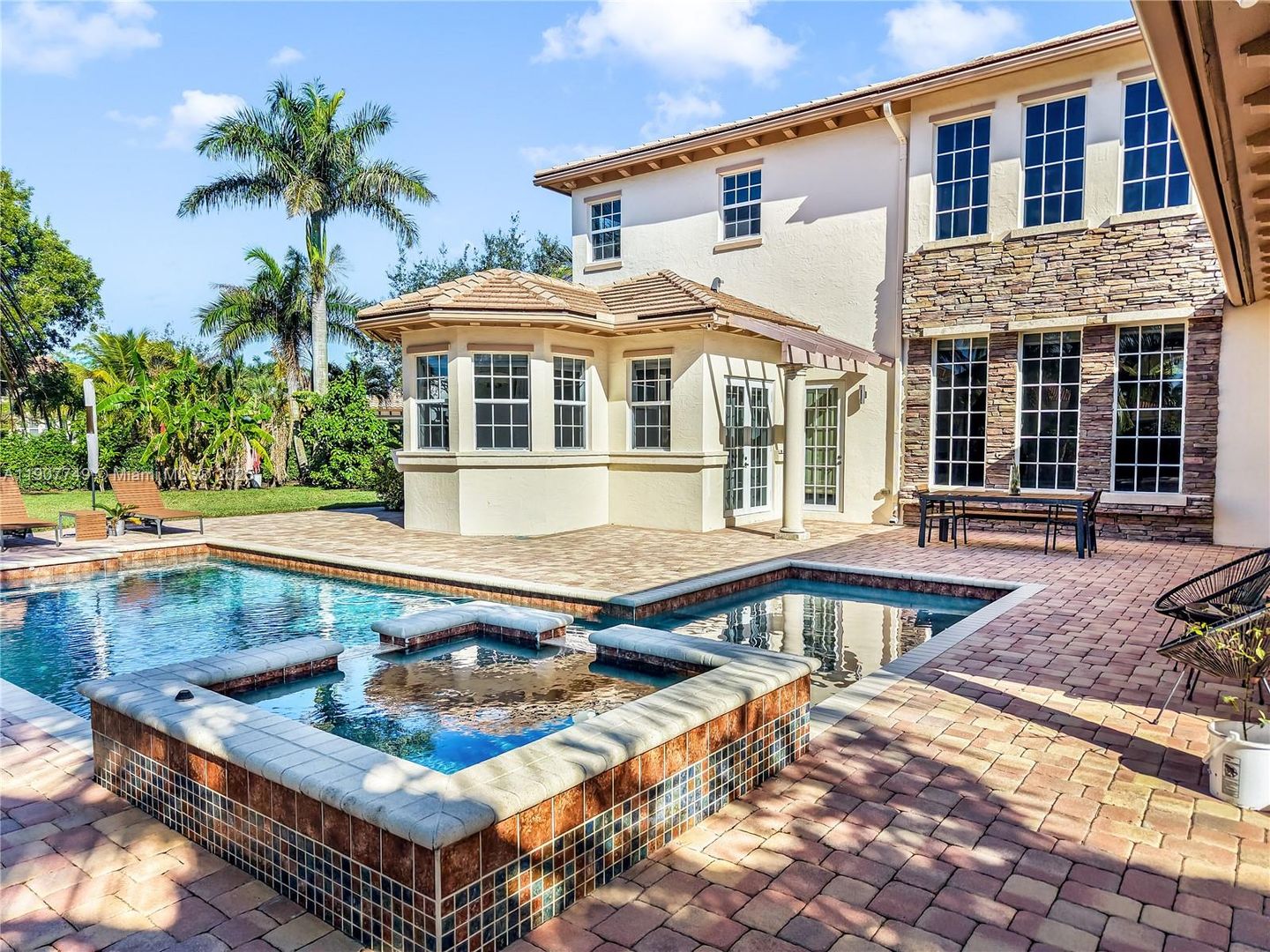 PARKLAND House: 12008 NW 69TH CT