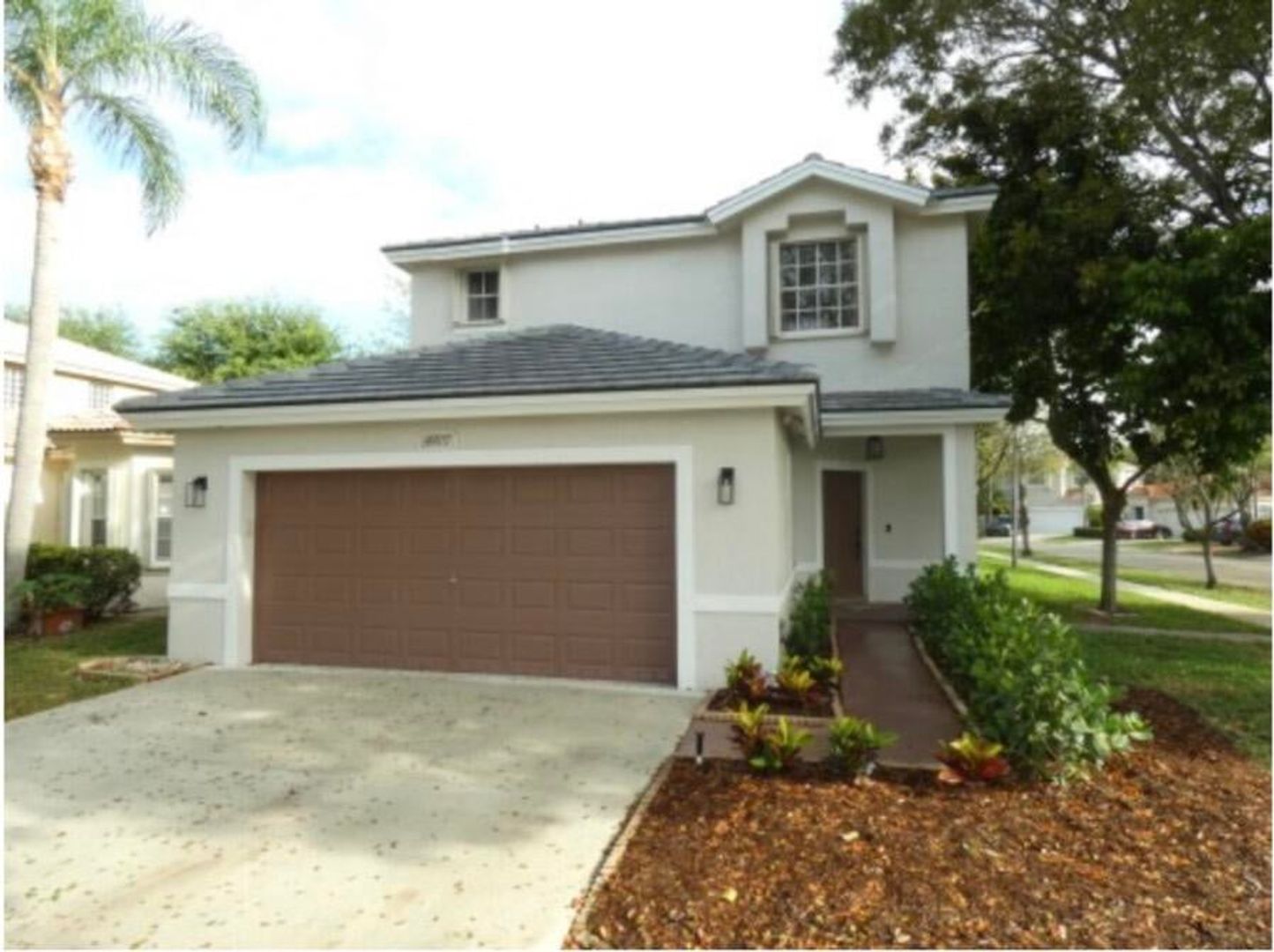 COCONUT CREEK House: 4907 PELICAN MNR #4907