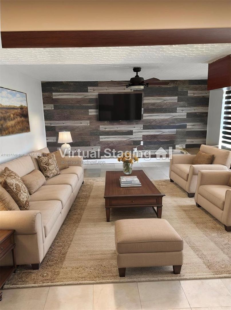 MIAMI GARDENS House: 600 NW 214TH ST APT 105