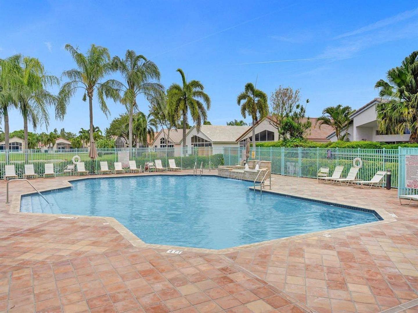BOCA RATON House: 22845 BARRISTER DR #22845