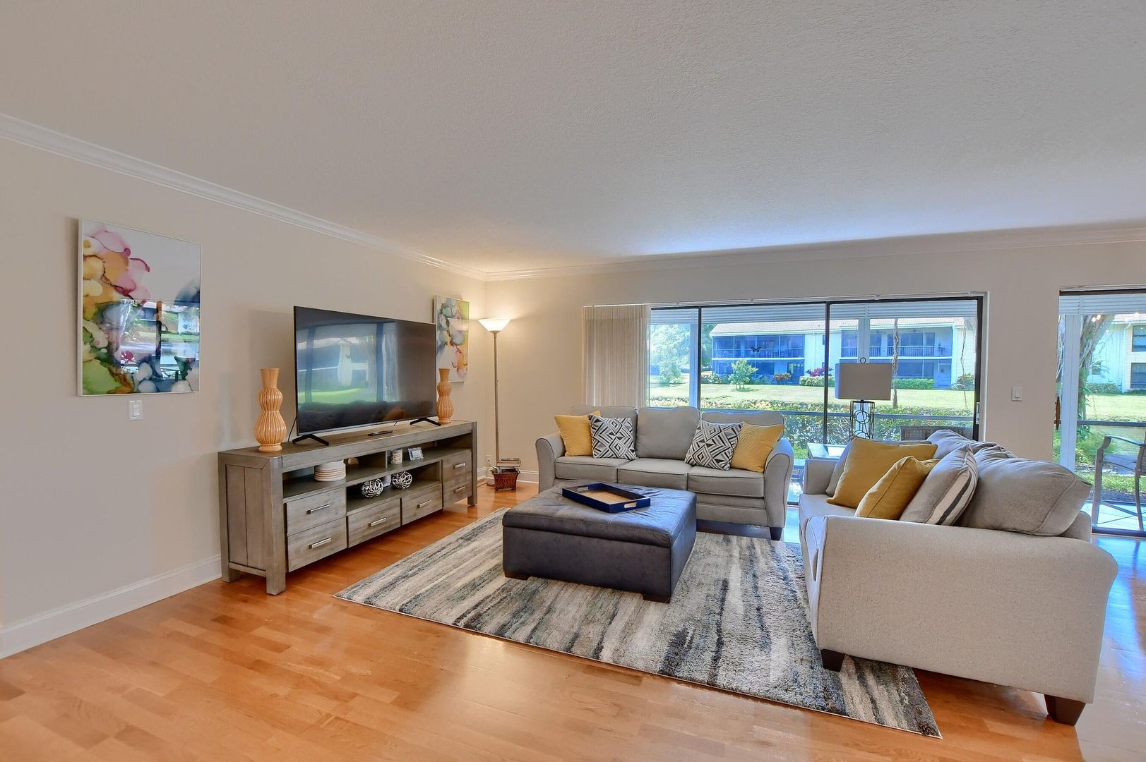 BOCA RATON House: 6748 WILLOW WOOD DR APT #1305