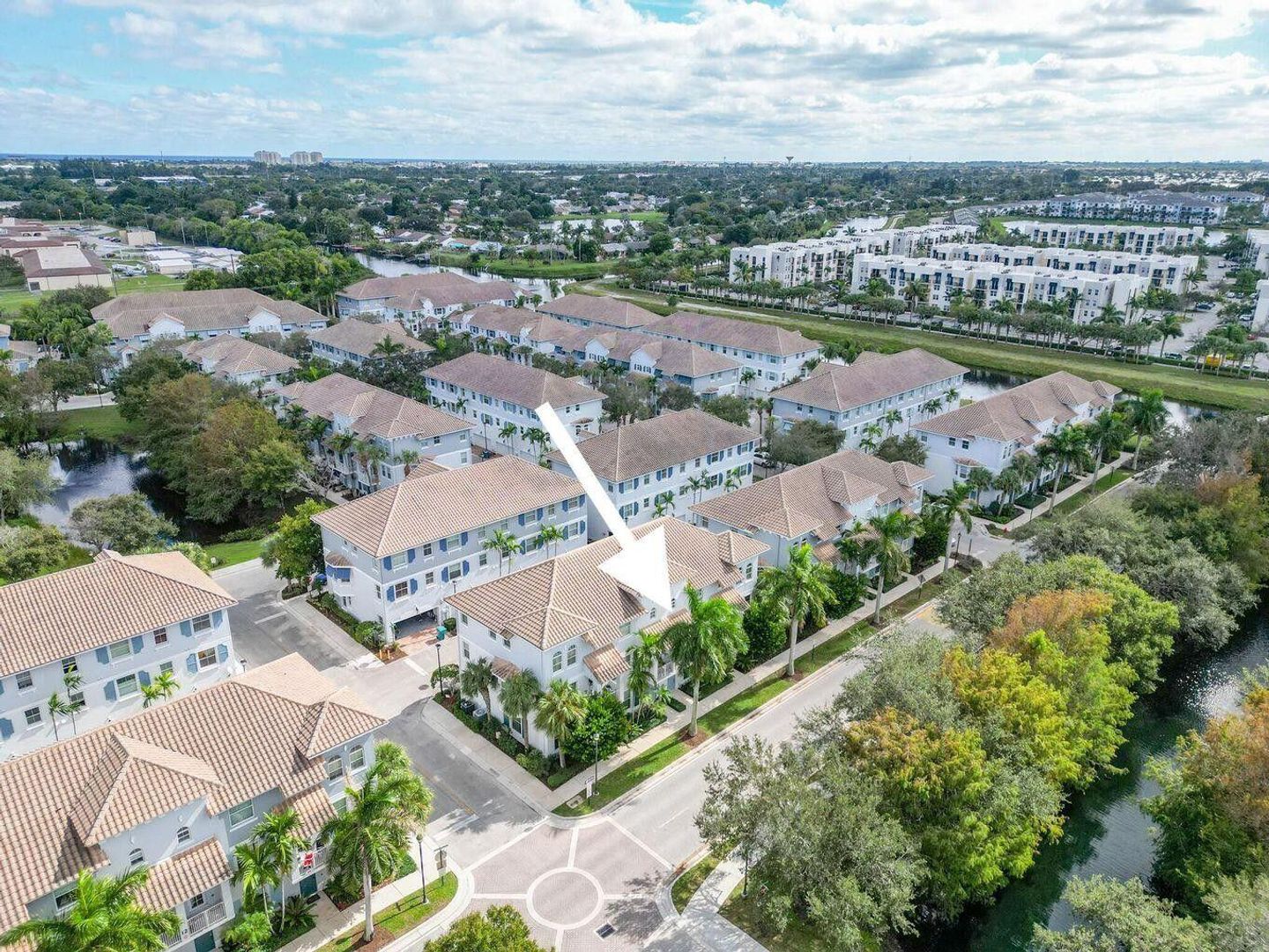 BOYNTON BEACH House: 1371 VIA DE PEPI