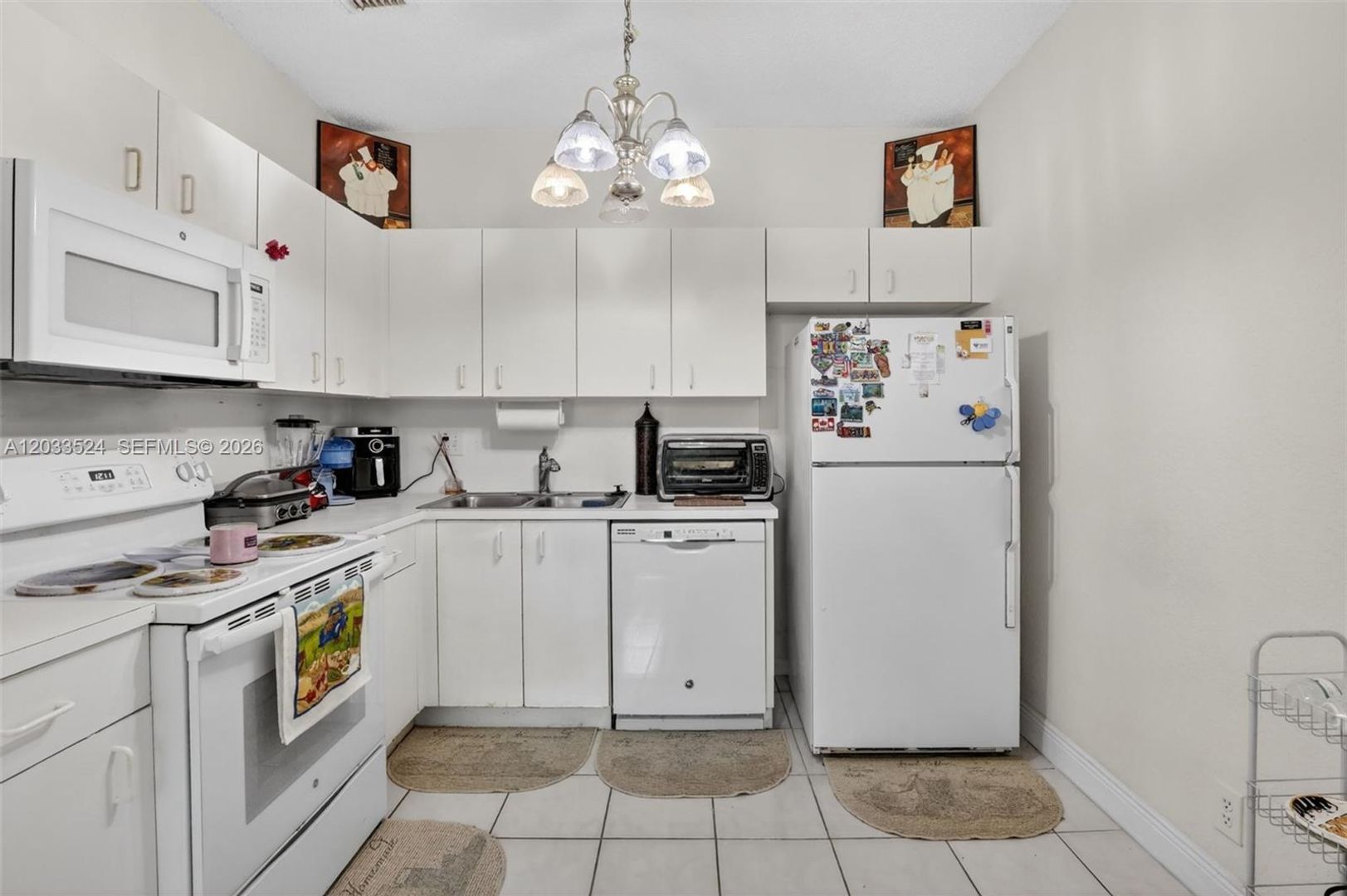 PEMBROKE PINES House: 16853 SW 1ST ST #0