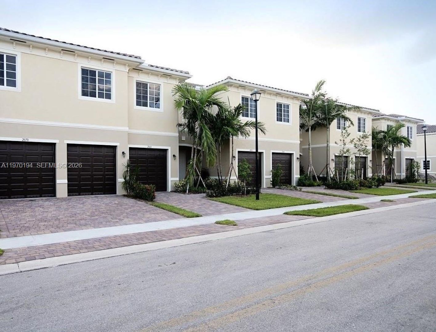 MIRAMAR House: 2615 SW 81ST TER #Townhouse 2617