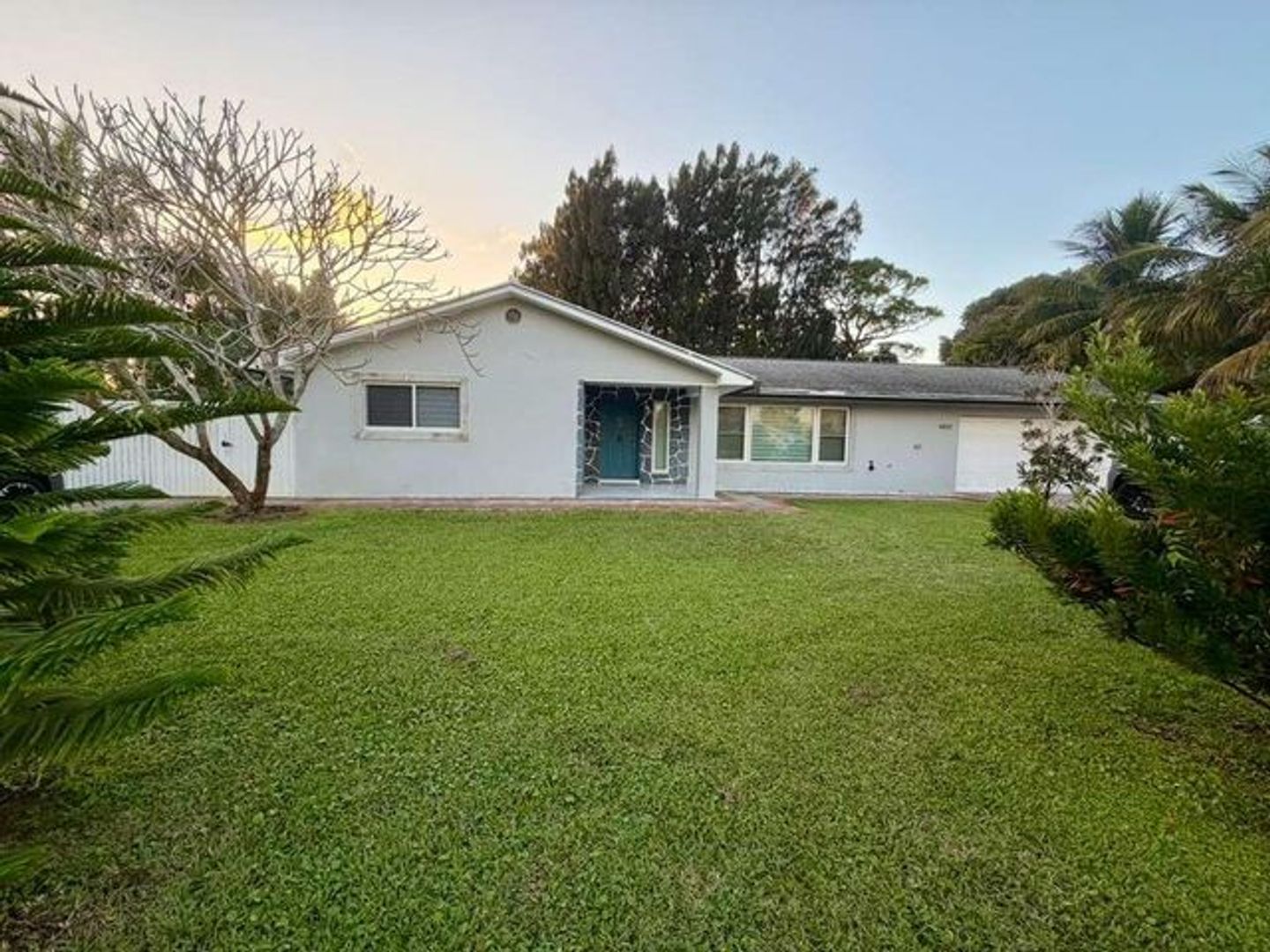 Lake Worth Beach House: 4433 Foss Road