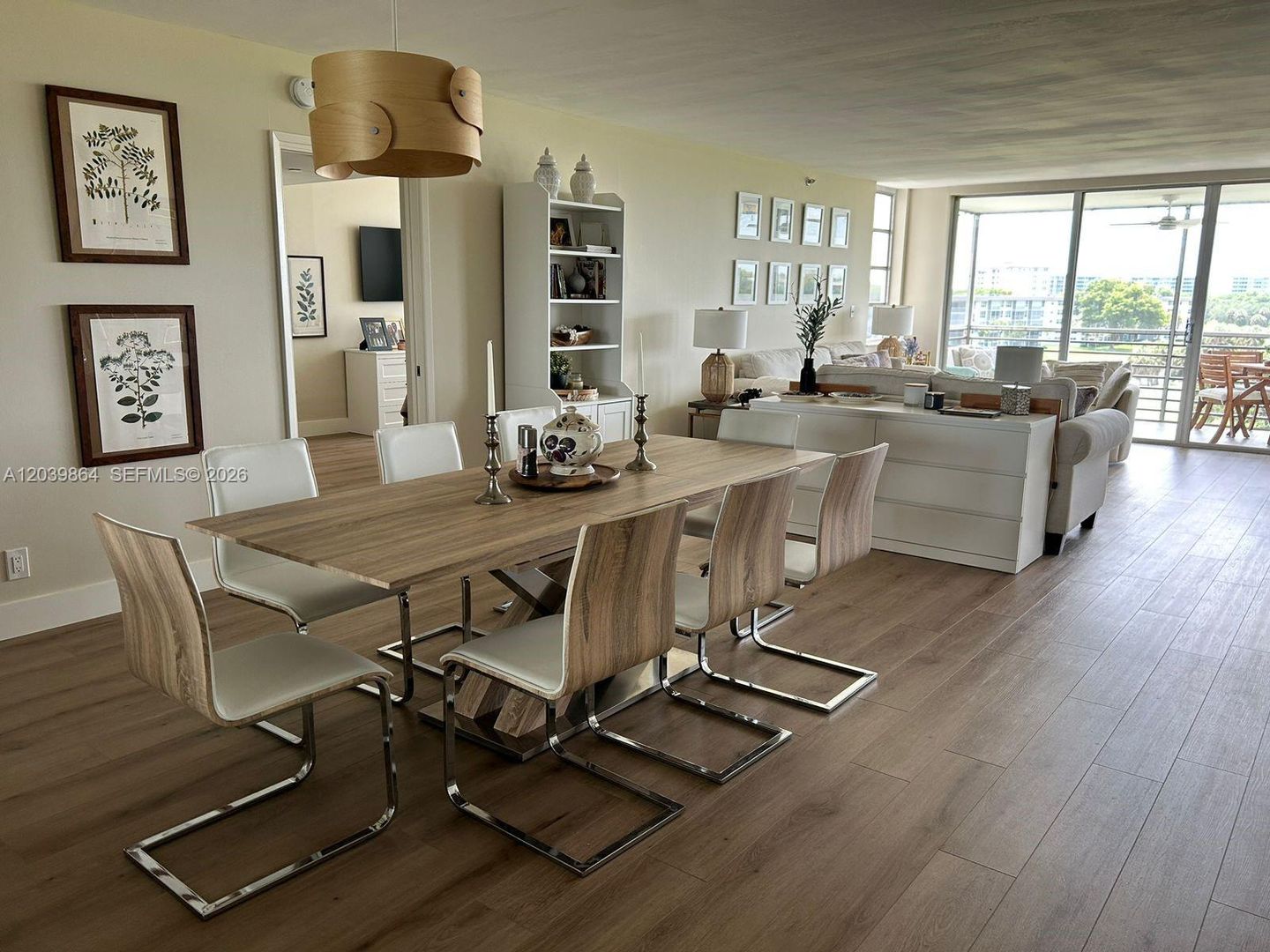 POMPANO BEACH House: 3520 OAKS WAY #UNIT 607