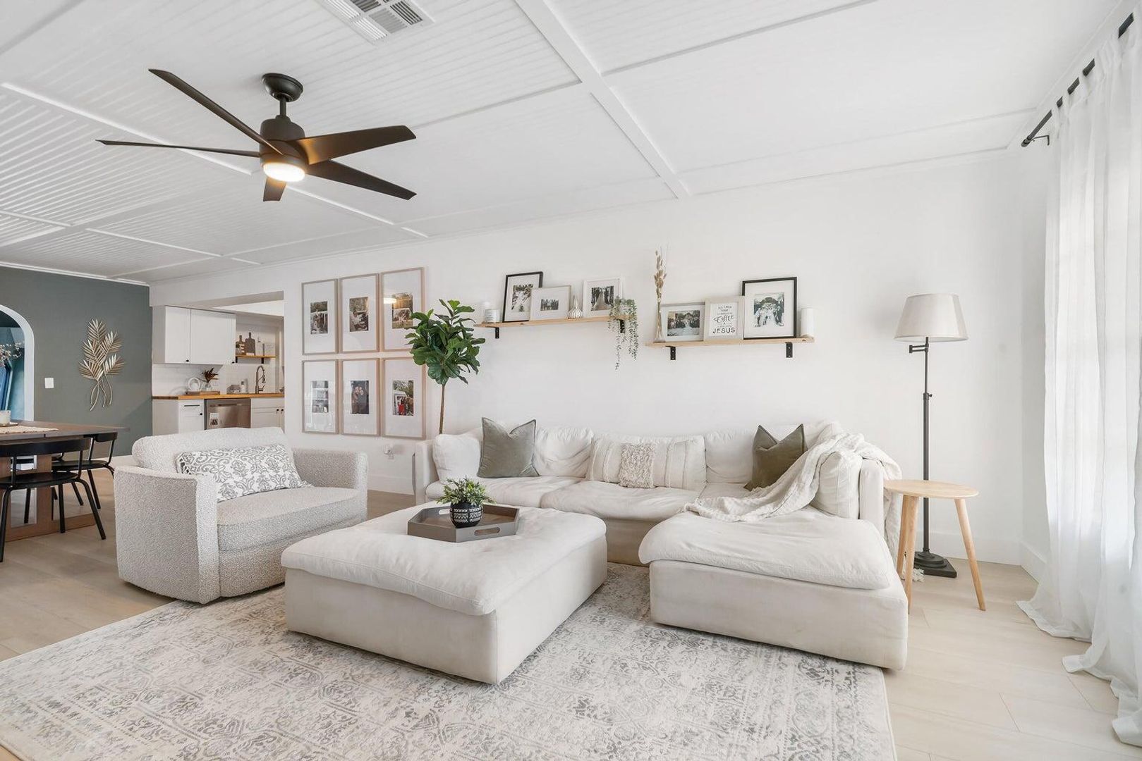 LAKE WORTH BEACH House: 232 WELLESLEY DR