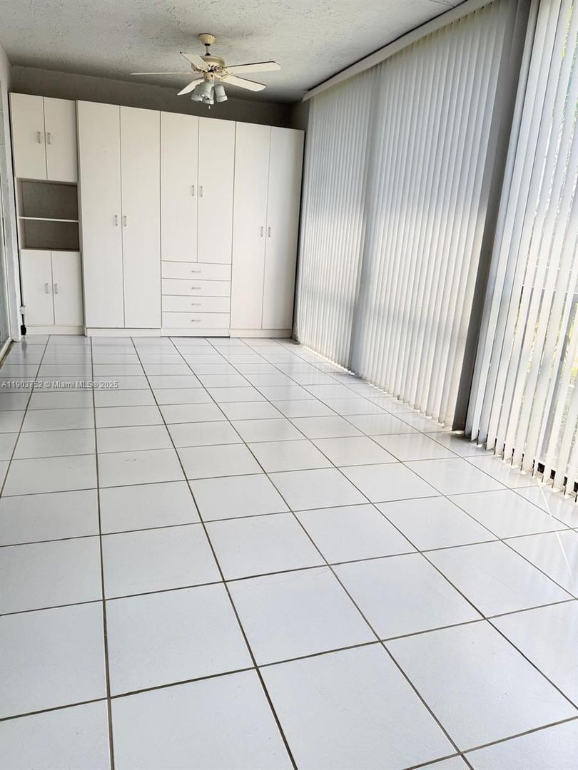 BOYNTON BEACH House: 11690 BRIARWOOD CIR APT 4