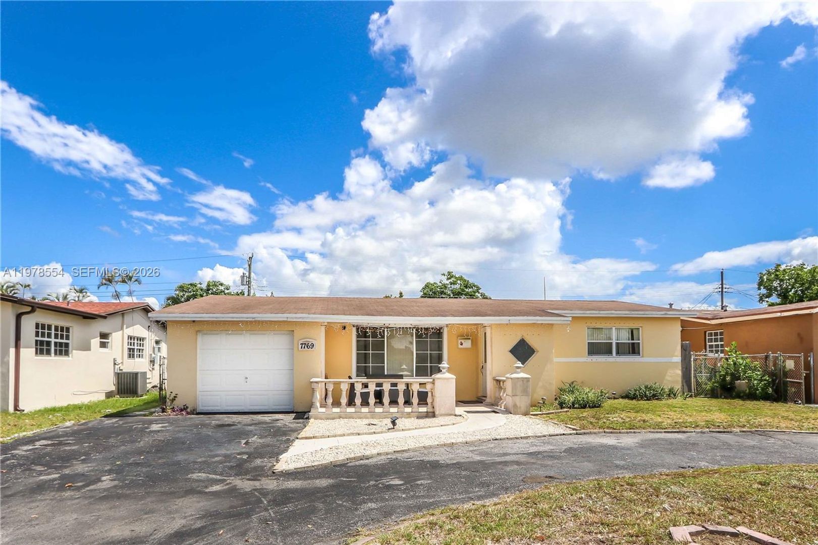 MIRAMAR House: 7769 BILTMORE BLVD