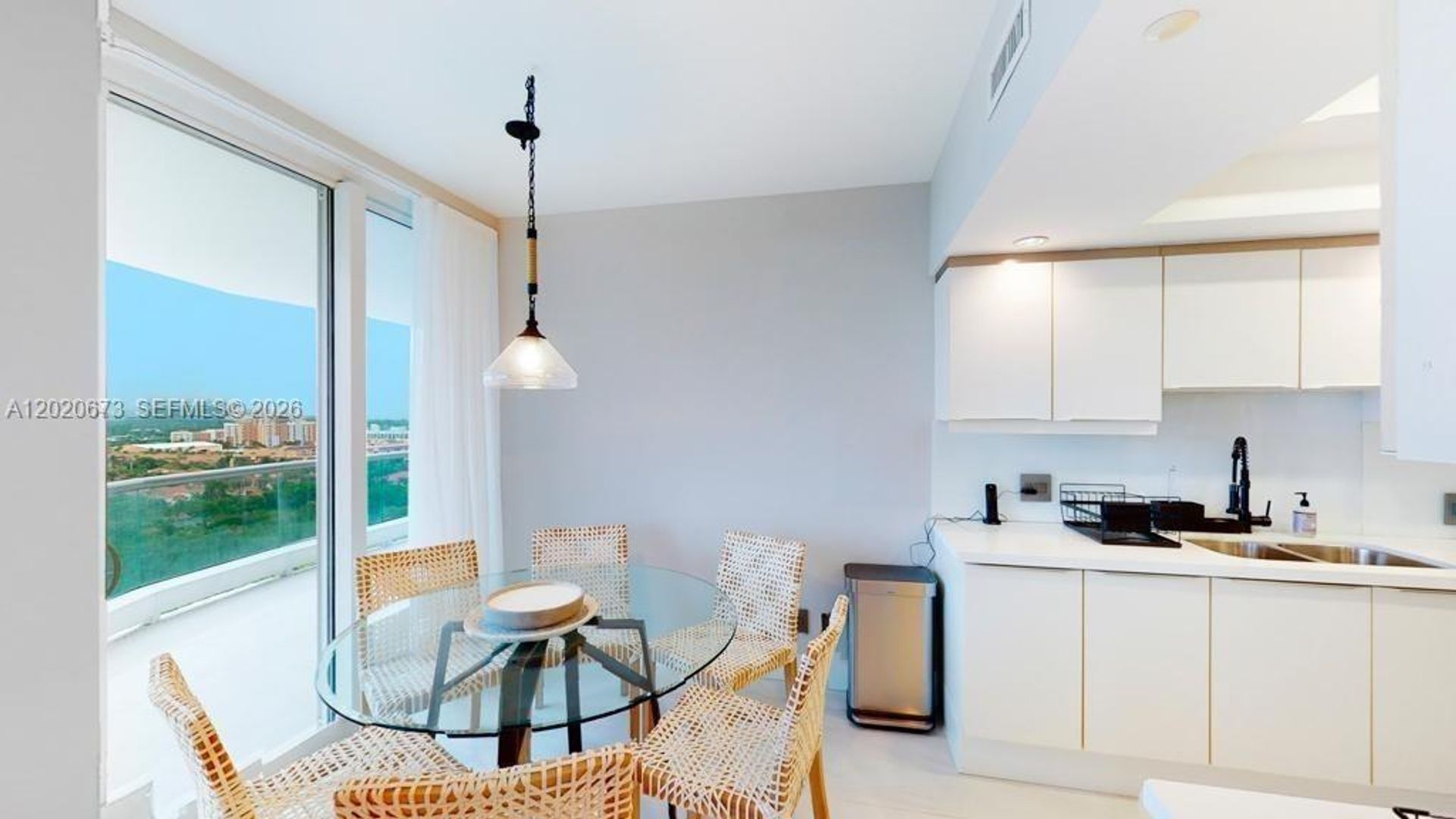 AVENTURA Condo: 7000 ISLAND BLVD #UNIT 1808