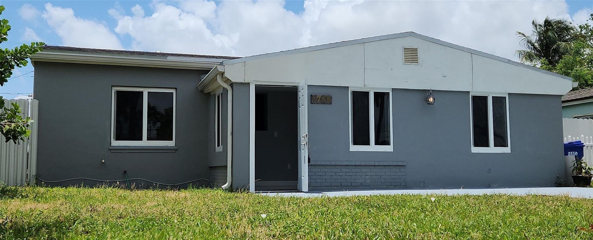 NORTH MIAMI BEACH House: 1766 NE 181ST ST #0