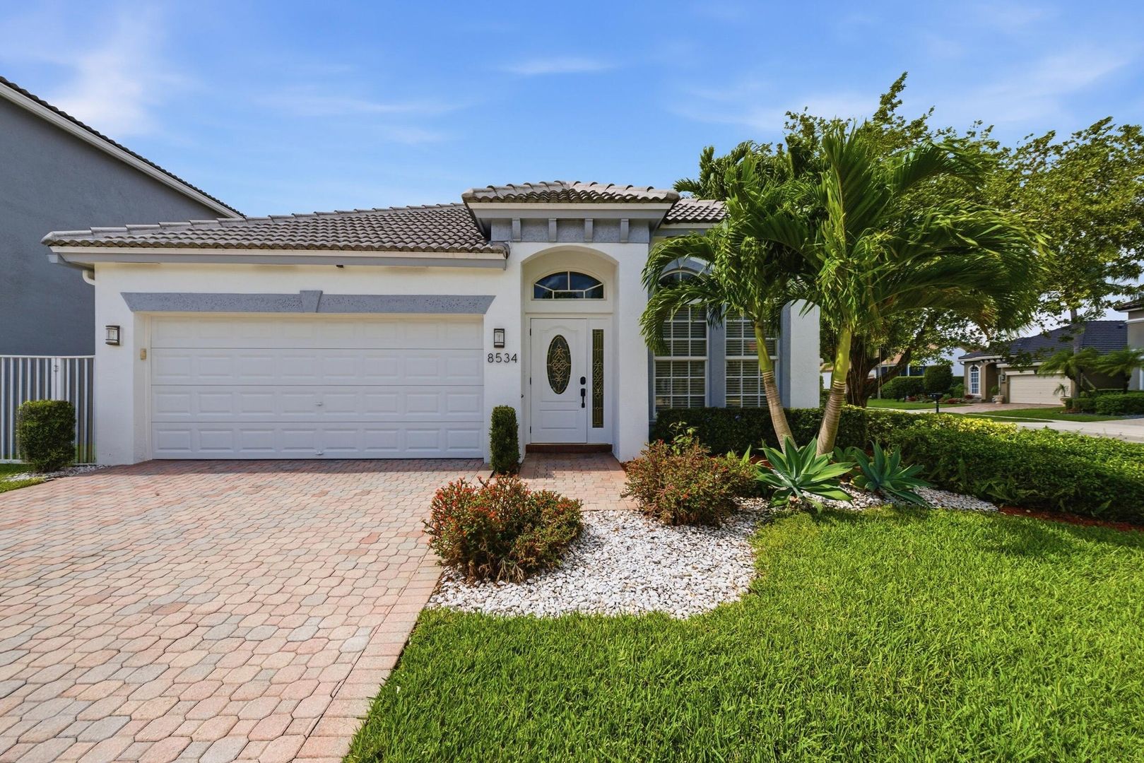 BOCA RATON House: 8534 VIA D ORO #8534