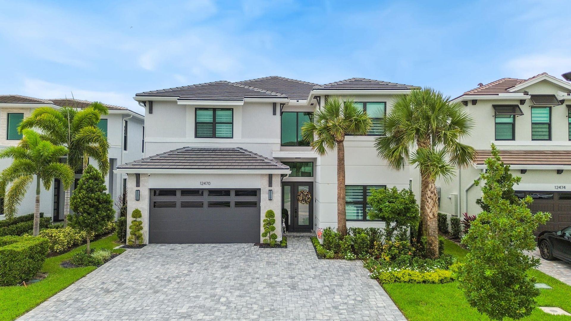 PALM BEACH GARDENS House: 12470 SOLANA BAY CIR
