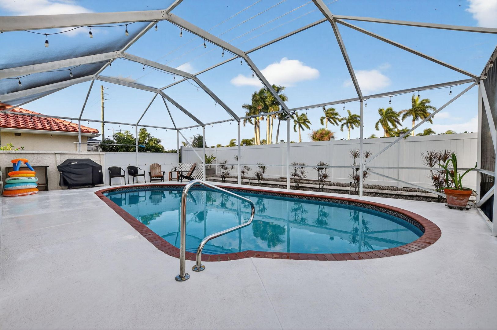 BOCA RATON House: 18280 CORAL ISLES DR #0