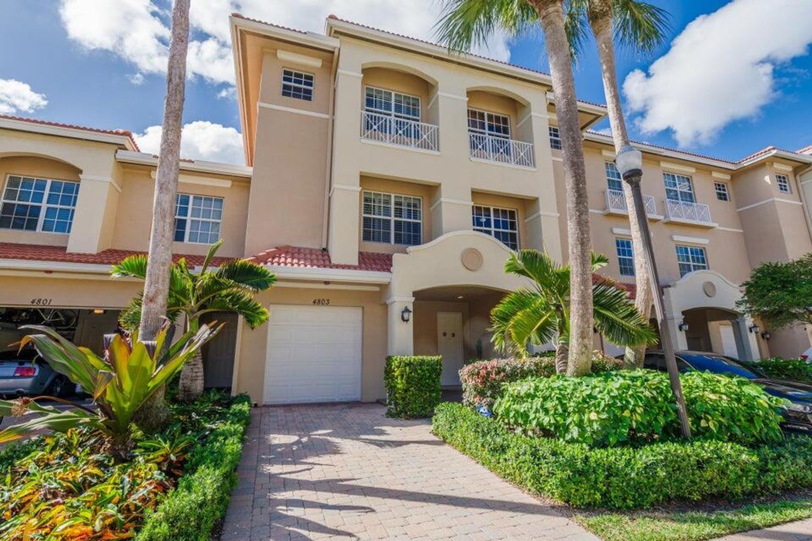 Palm Beach Gardens House: 4803 Sawgrass Breeze Drive