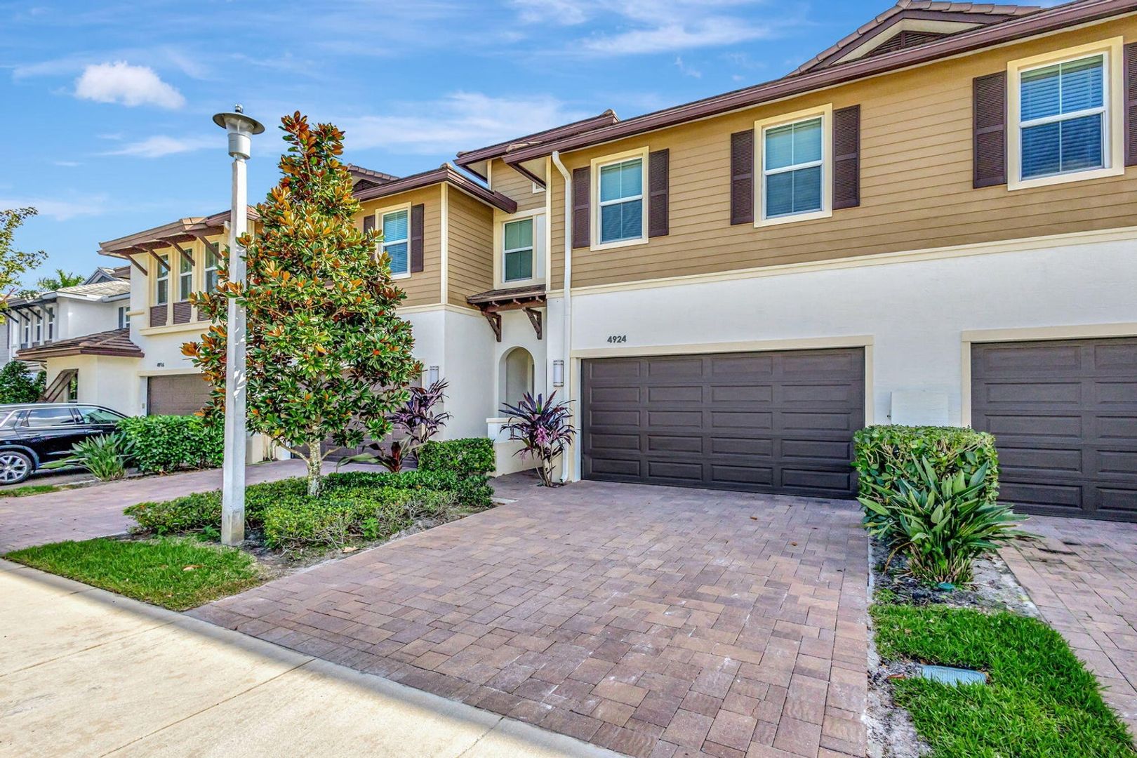 PALM BEACH GARDENS House: 4924 POINTE MIDTOWN WAY