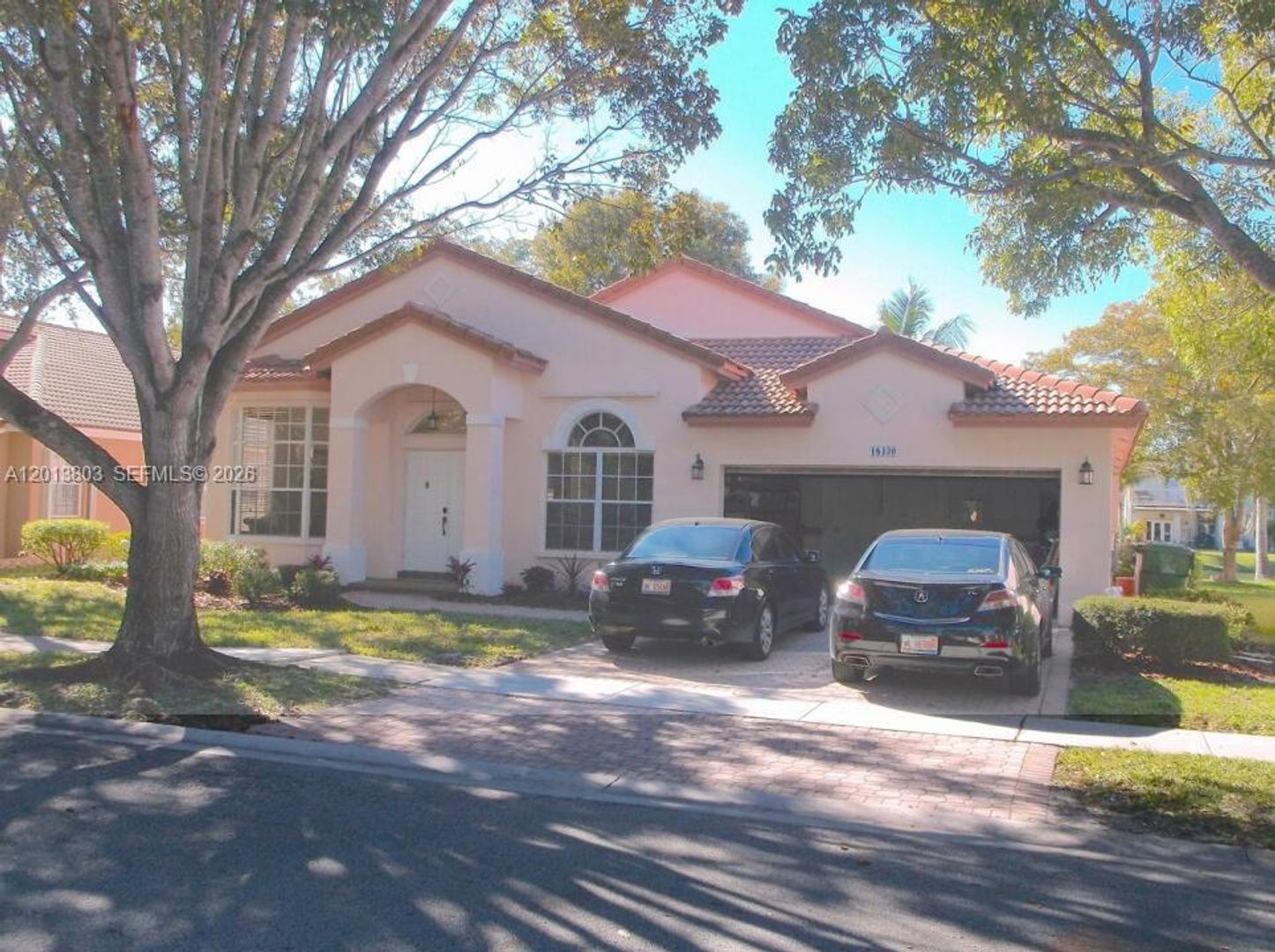 PEMBROKE PINES House: 18430 NW 11TH ST