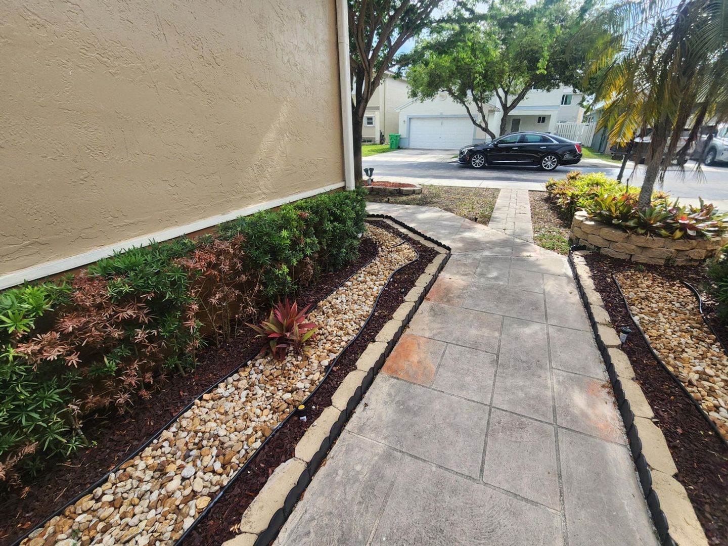 SUNRISE House: 250 E RIVERBEND DR #250