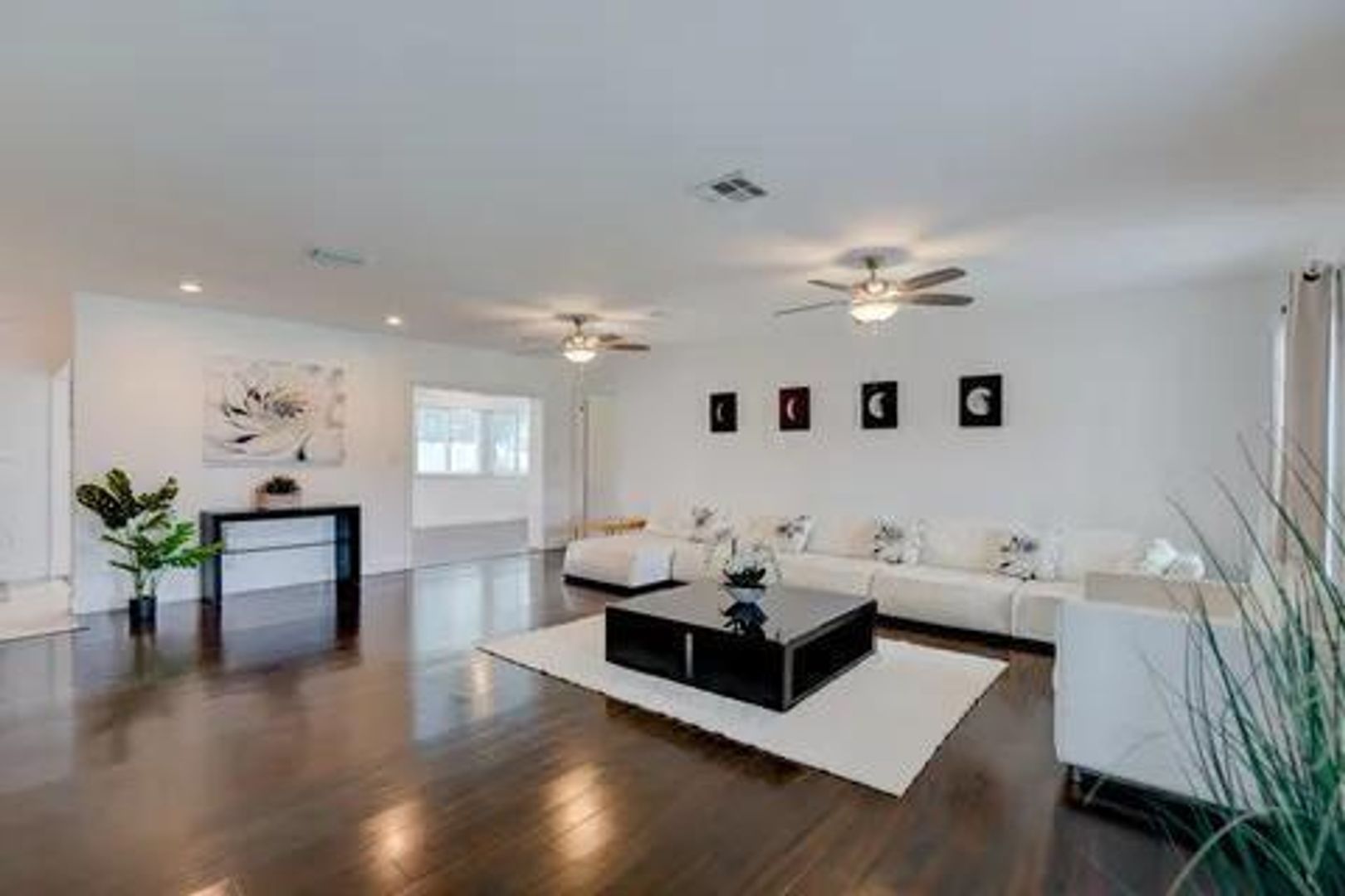 FORT LAUDERDALE House: 3170 NW 68TH CT