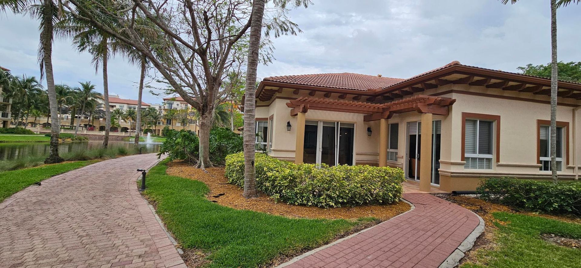 WESTON House: 16117 EMERALD ESTATES DR #0
