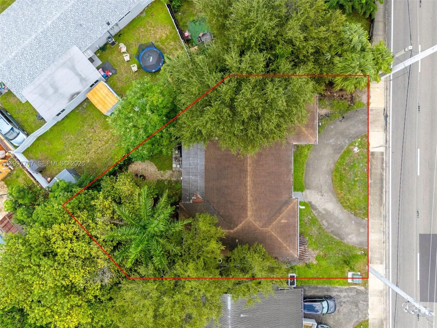 NORTH MIAMI BEACH House: 17930 NE 6TH AVE #17930