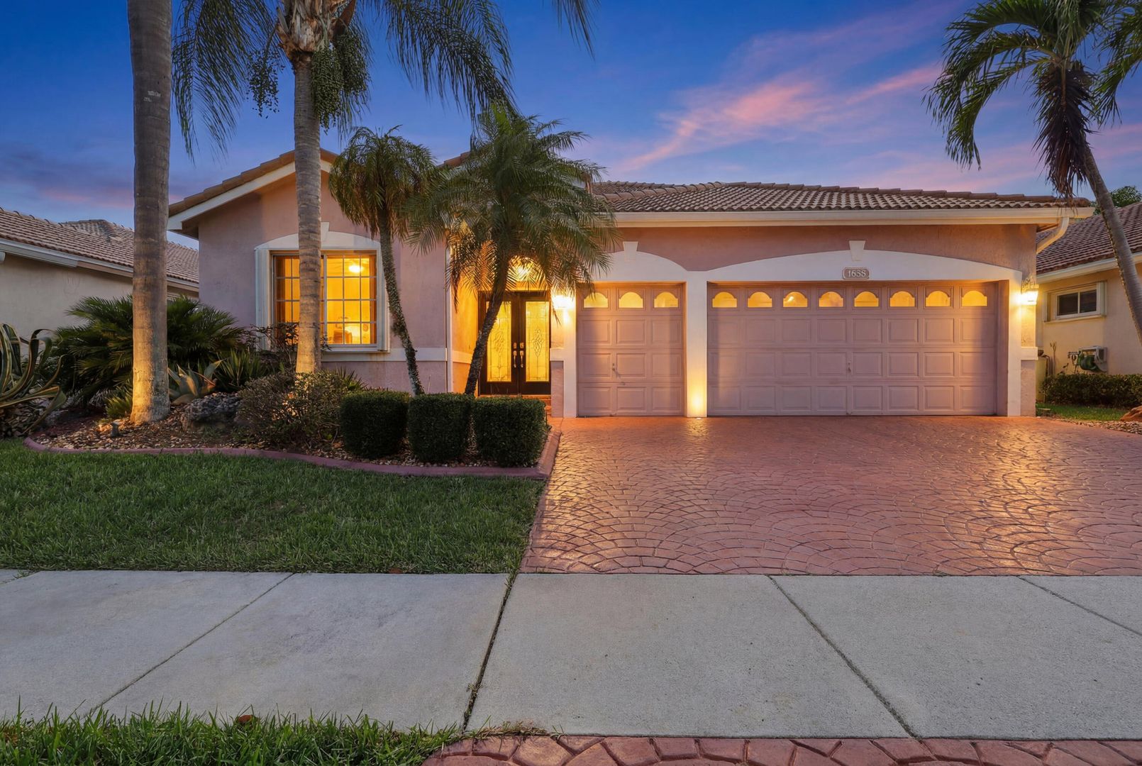 TAMARAC House: 7835 NW 78TH AVE #7835
