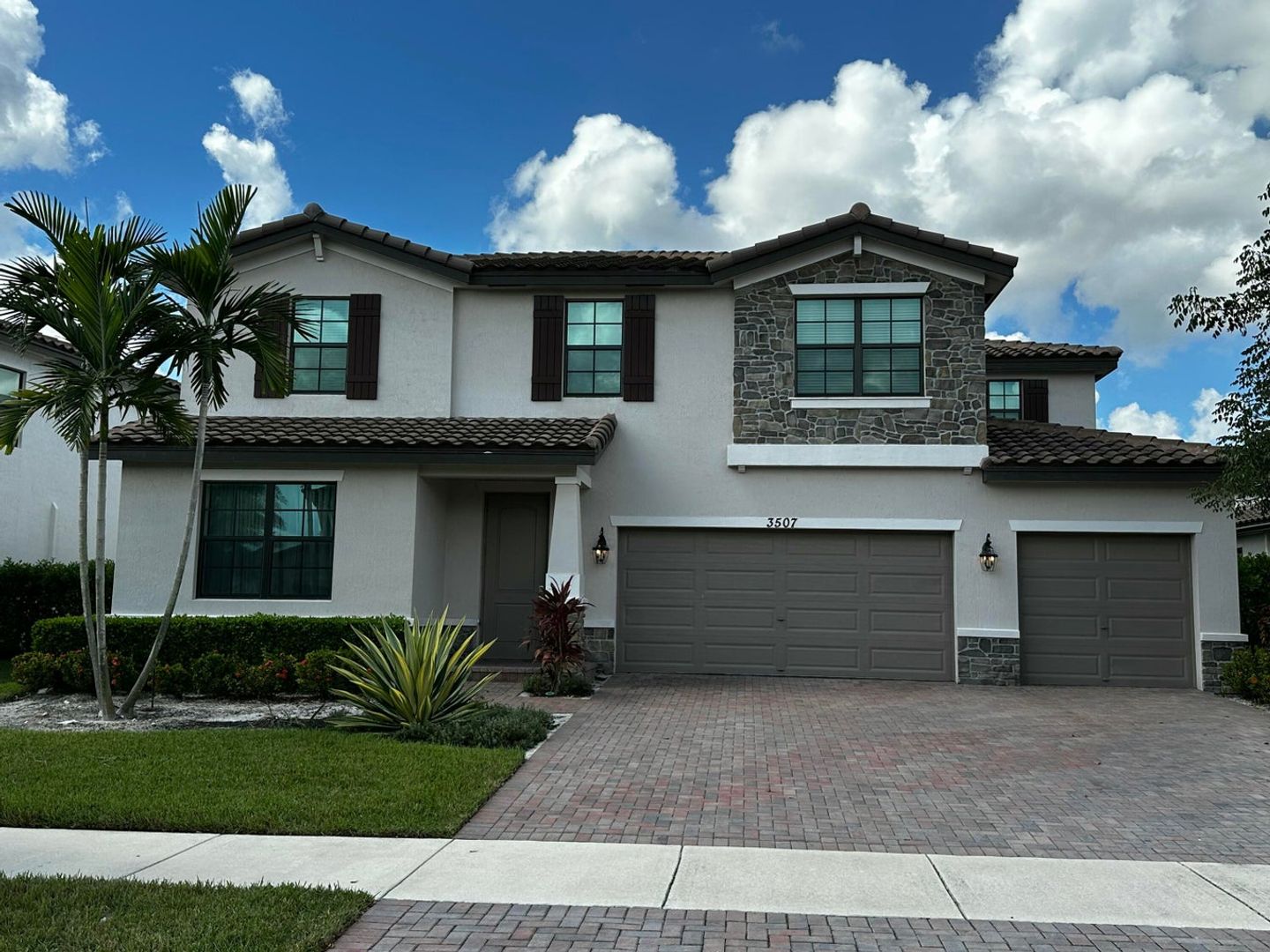 Royal Palm Beach House: 3507 Bauer Road