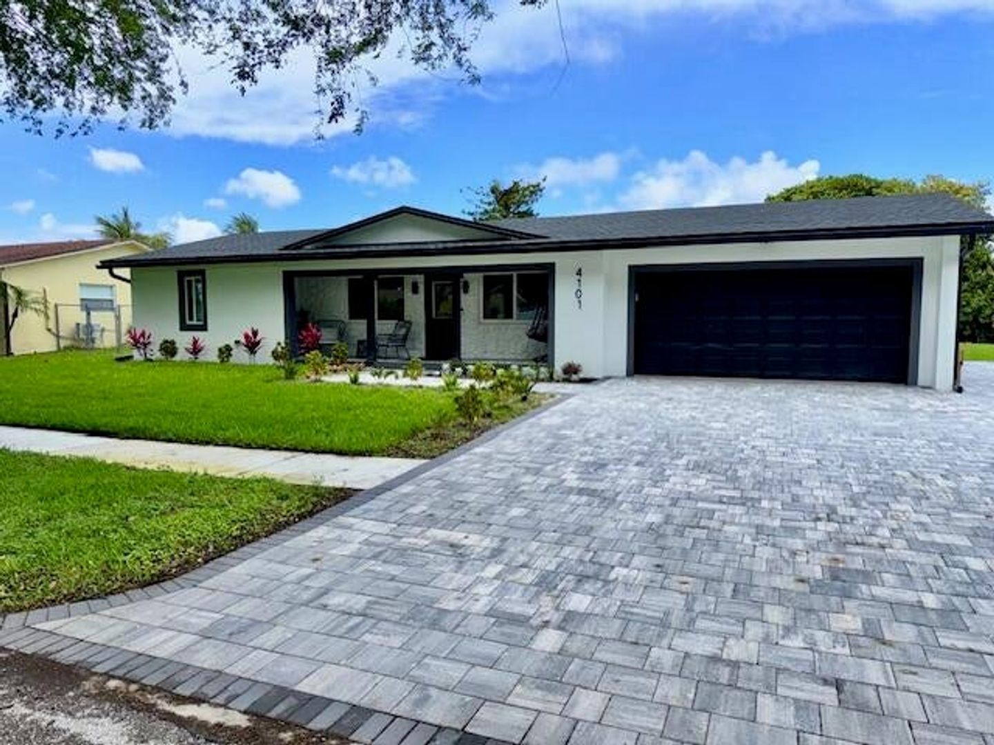 COCONUT CREEK House: 4101 NW 10TH ST