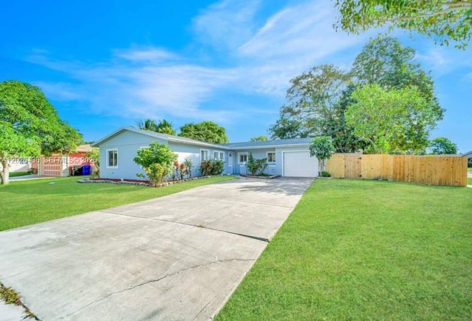 NORTH LAUDERDALE House: 6812 RIO PINAR #0