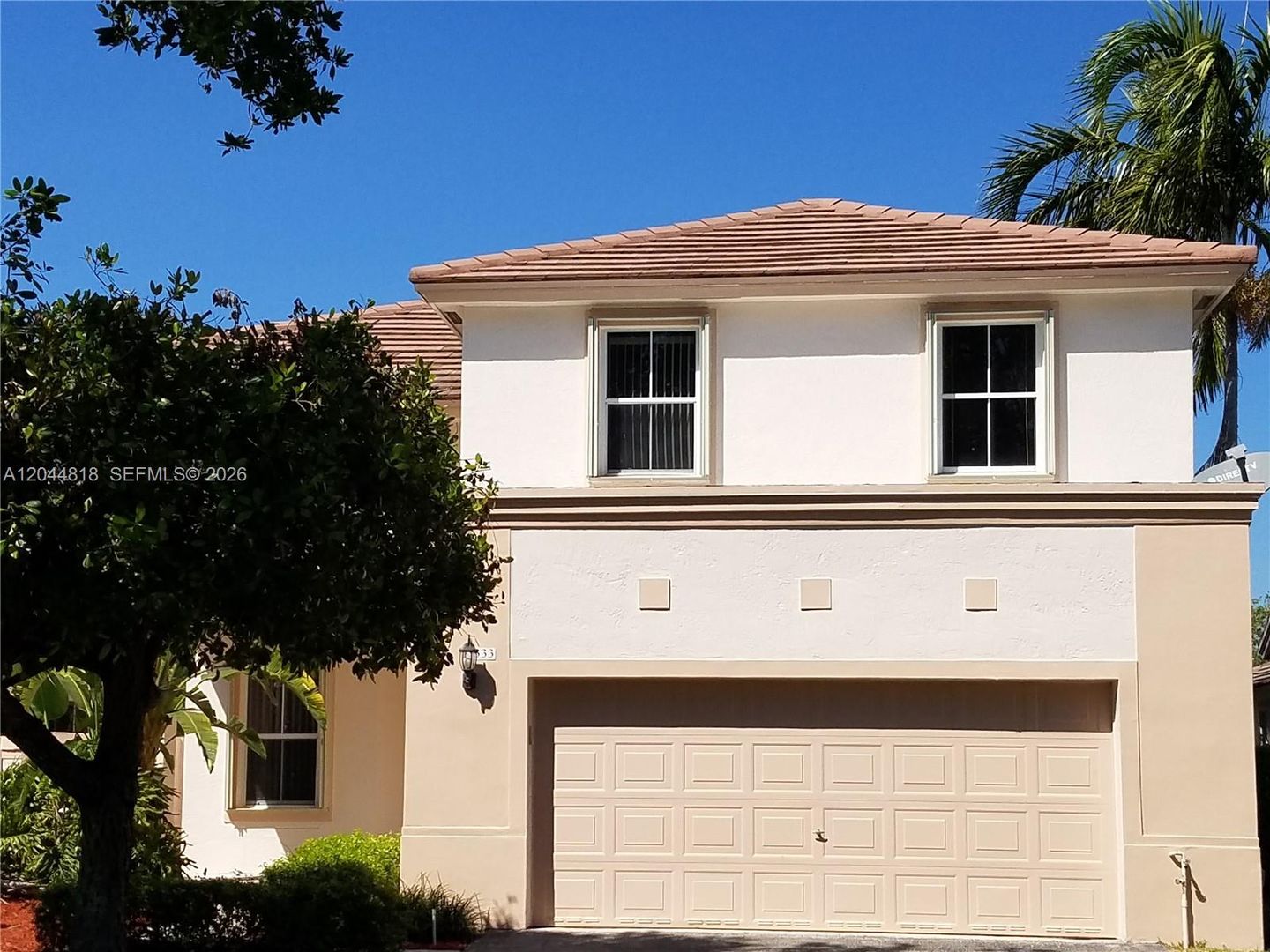 PLANTATION House: 7333 NW 1ST PL