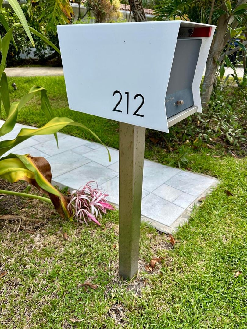 DELRAY BEACH House: 212 KINGS LYNN #212