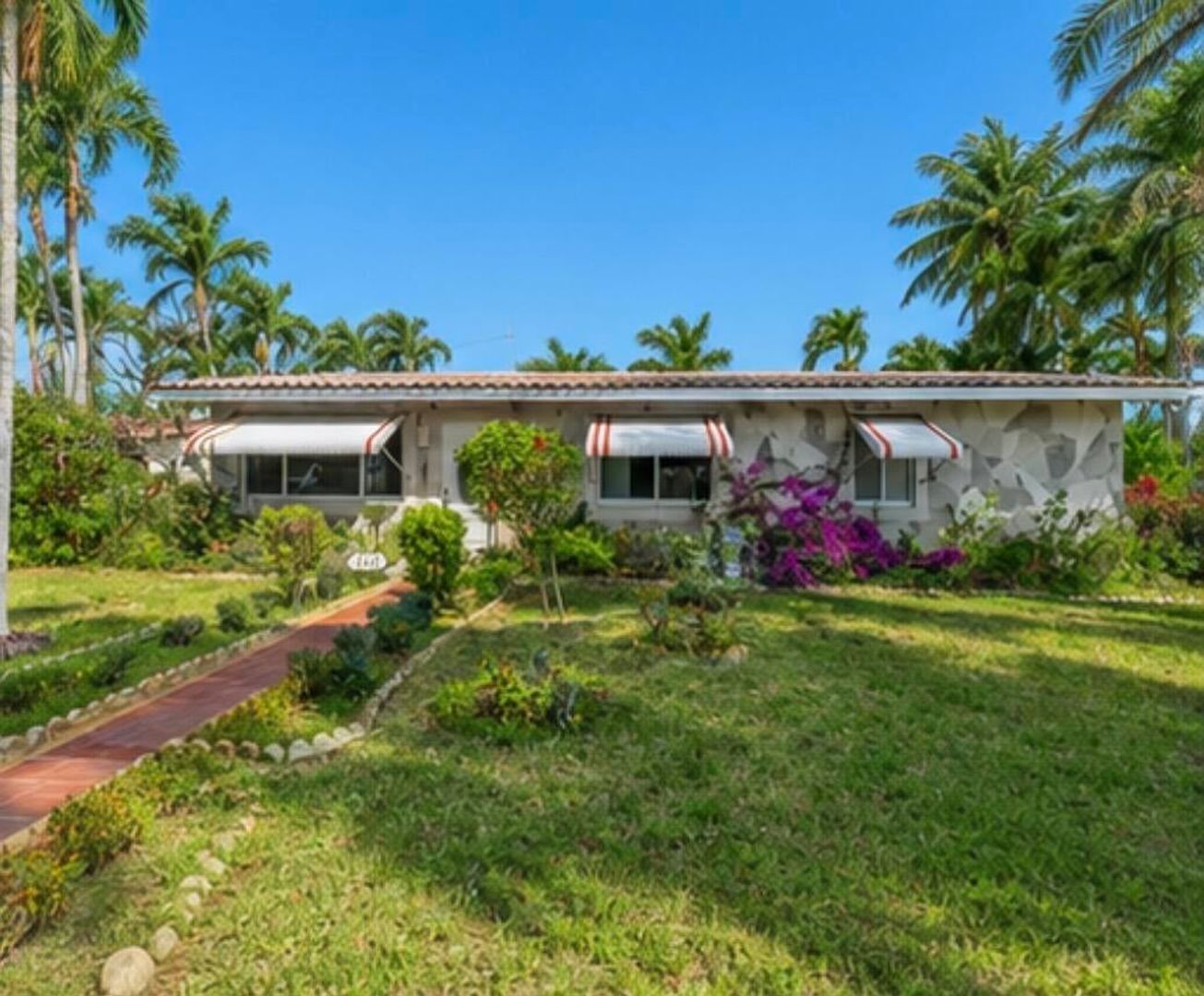 DEERFIELD BEACH House: 1117 SE 5TH ST