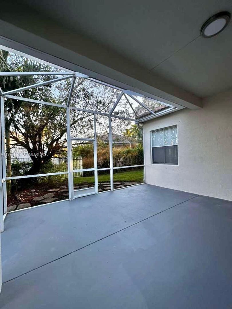 WESTON House: 1761 ASPEN LN #1761