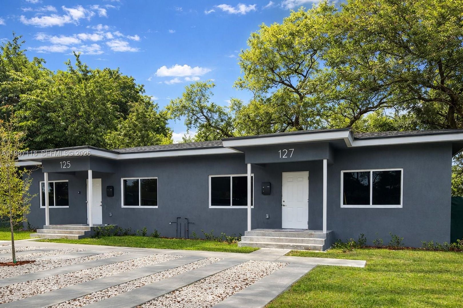 MIAMI House: 127 NE 184TH TER #127